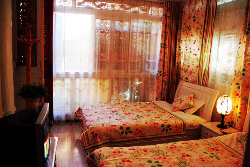 Yunxi Inn ลี่เจียง ภายนอก รูปภาพ
